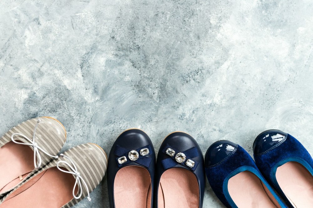 buty na wycieraczce